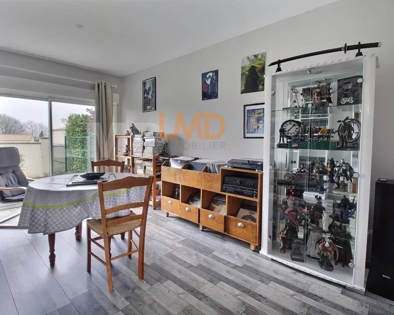 Maison de plain-pied sur 110m2 et 3 chambres - 7d1c443a-3ce1-4a6d-bedf-25907d644eaa