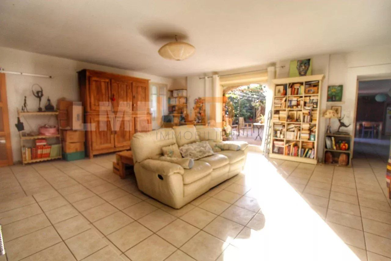 Mas Catalan - 6ef26d9b-a8f9-414f-887e-a22c3297ae6e