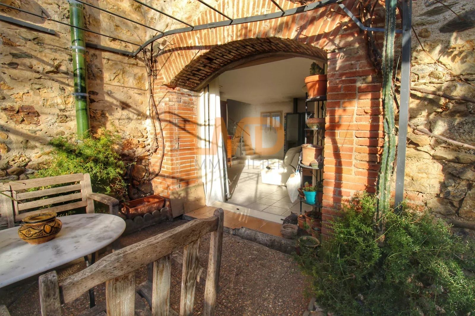 Mas Catalan - fad9275e-3307-4da8-a592-42c818250523