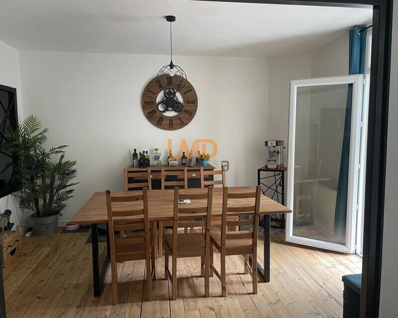 Aveyron, maison de deux appartements  - c7b503b3-4b4d-4998-9c3b-e219f2943d09