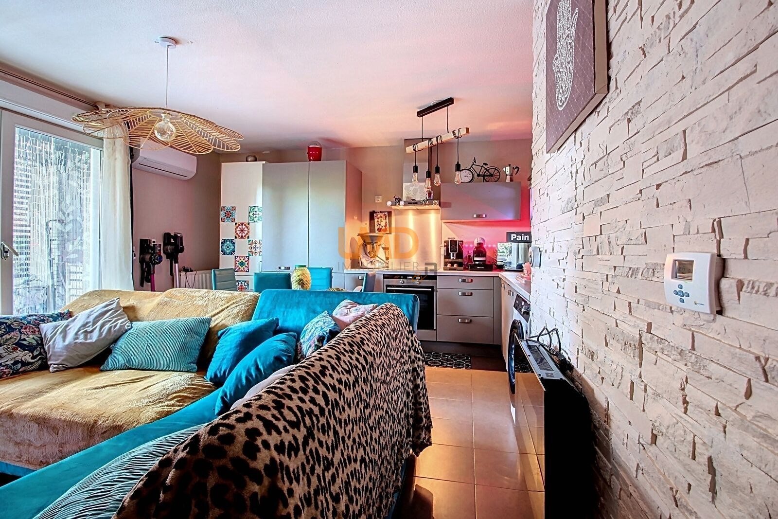 Appartement de type 3 de 60m² avec piscine et parking privé - 10