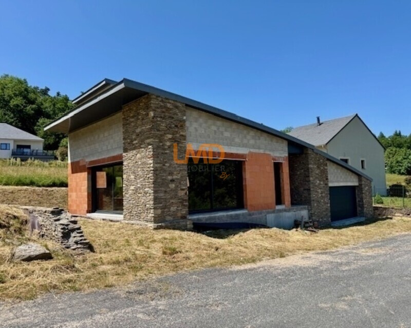 Maison neuve à terminer - Maison atypique salles curan