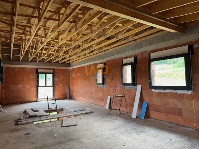 Maison neuve à terminer - Maison atypique salles curan 12