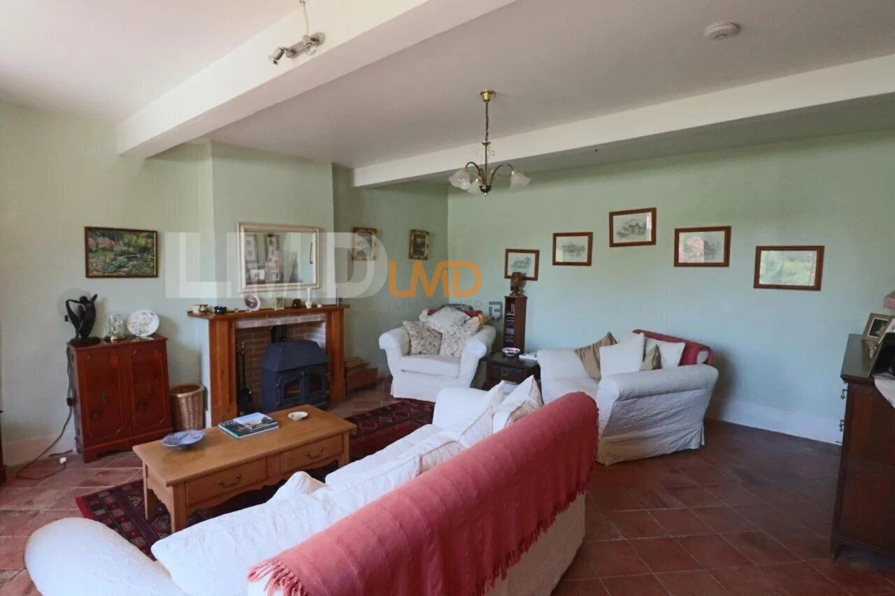 Ferme rénovée 310 m2 + dépendances - Picture-85190927-11