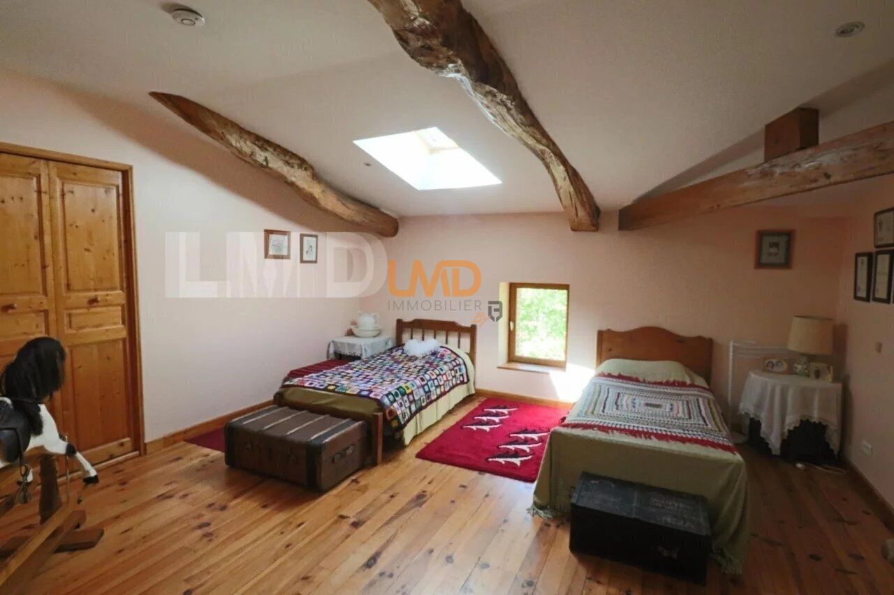 Ferme rénovée 310 m2 + dépendances - Picture-85190927-10