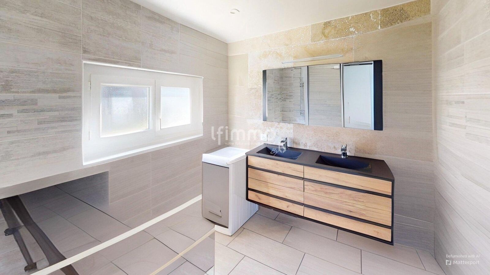 Authentique  - Charme-landais-avec-piscine-une-oasis-de-tranquillite-bathroom-defurnished