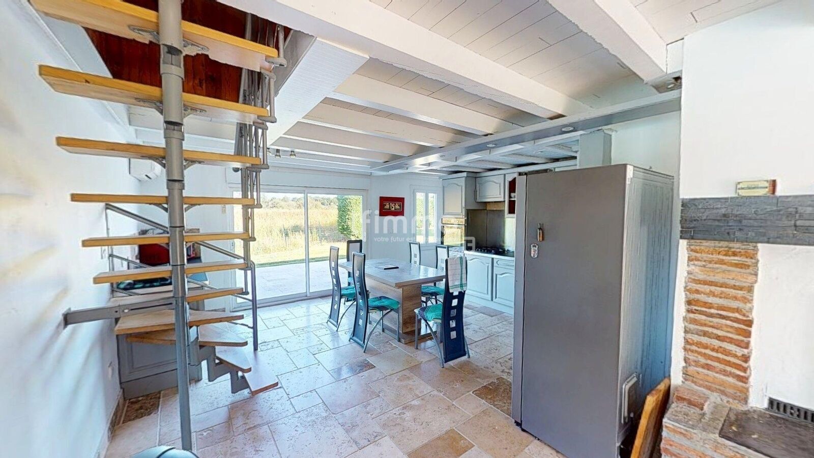 Authentique  - Charme-landais-avec-piscine-une-oasis-de-tranquillite-06172025 122201