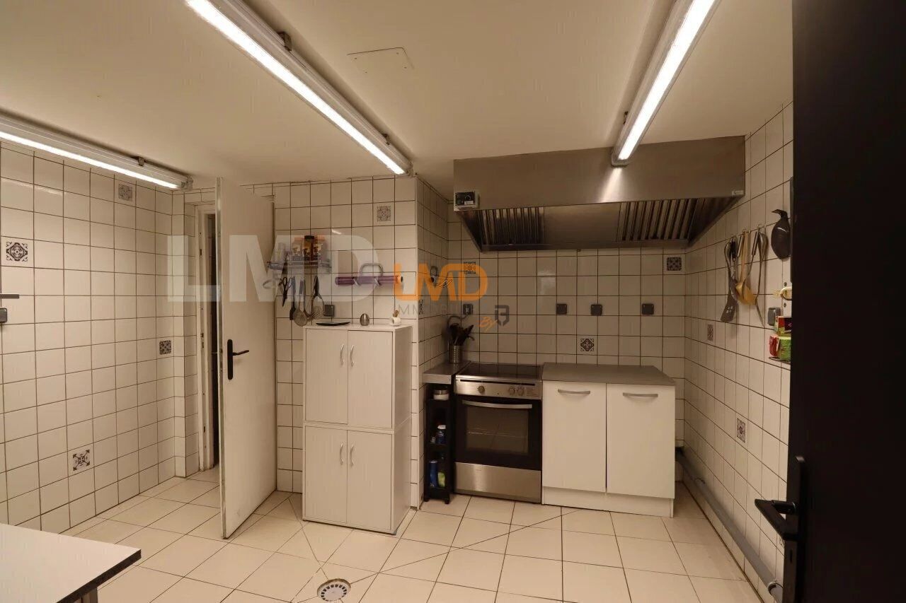 Maison de ville T6 225 M2? avec coure - Picture-85191334-44