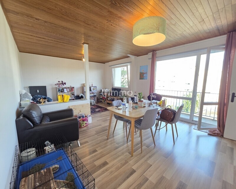 Illzach (68110) – Appartement F4 avec garage vendu loué - salon salle à manger