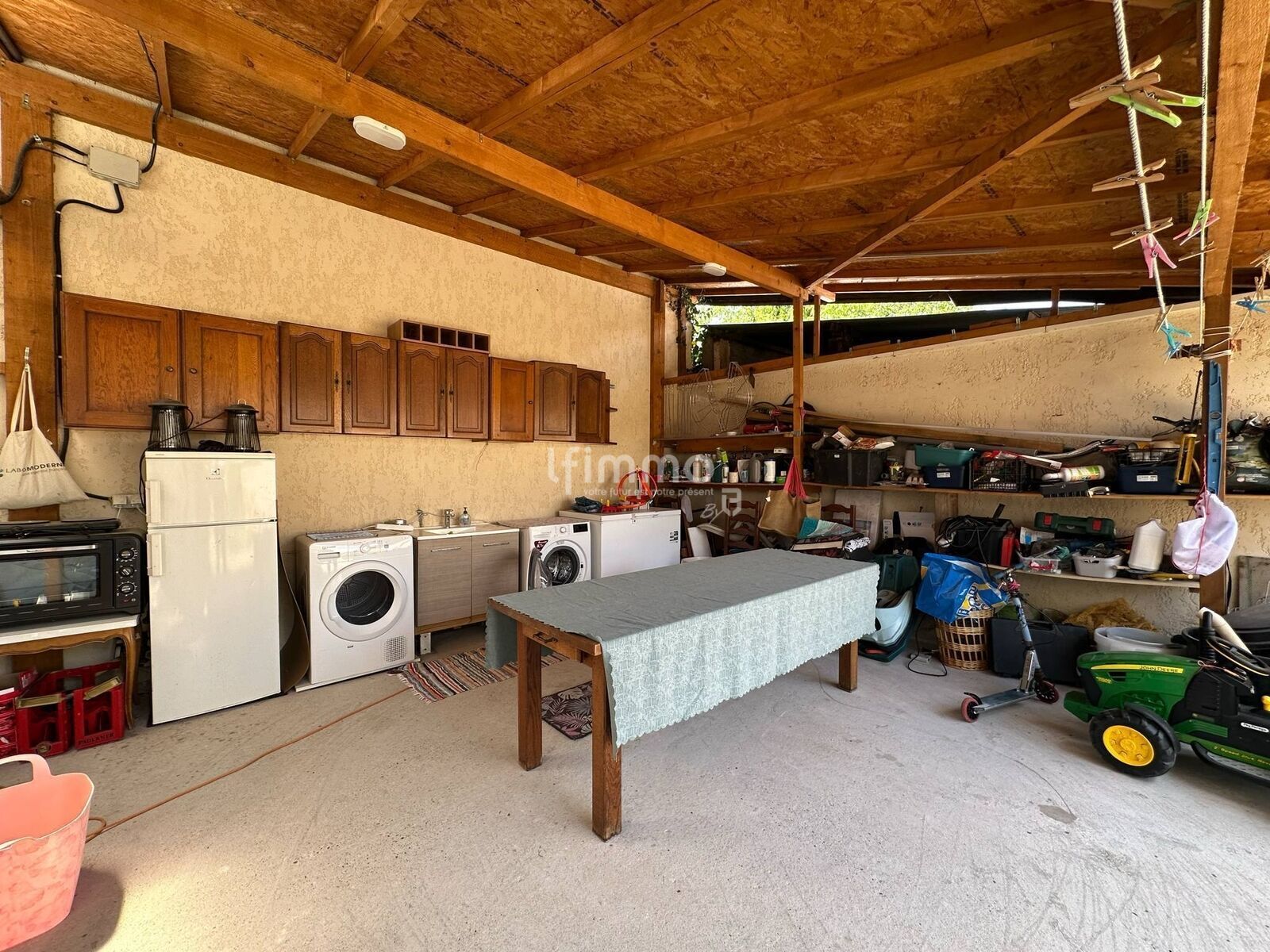 Maison 165m² Terrain 498m² cave source cabanon - St rambert 5