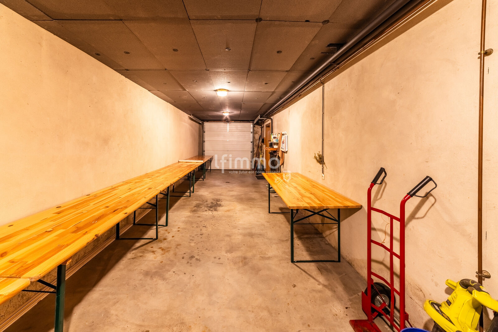 Maison dotée d'un grand cachet, au cœur d'un sympathique village. - 06 novembre 2024-16205c9a0624-hdr