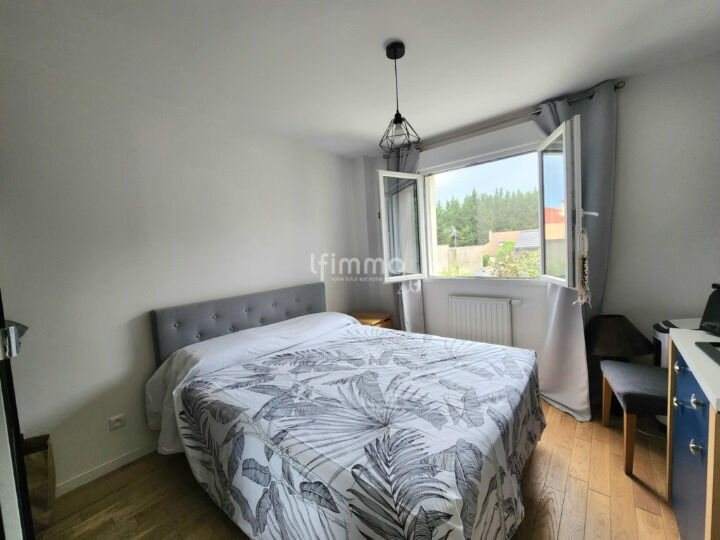 Maison avec jardin arboré  - 79142025-df95-423e-85e4-59f3f86aab1f cleanup