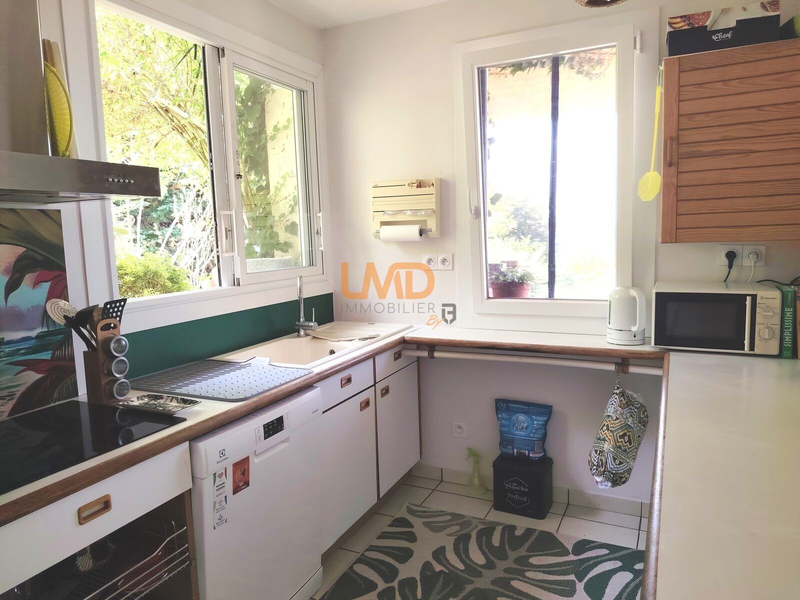 Maison d'architecte sans vis à vis avec vue panoramique - 6-villefranche de rouergue-6 chambres grand jardin-proche commodité