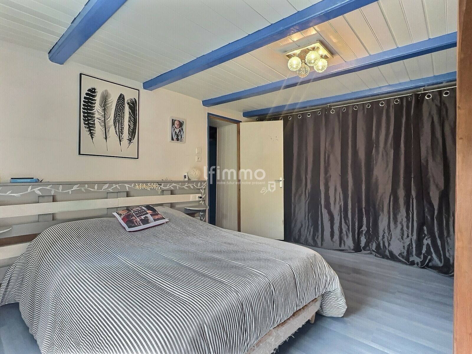 Maison T5/6 de 151 m2 avec 4 chambres  - Exposio 132640839