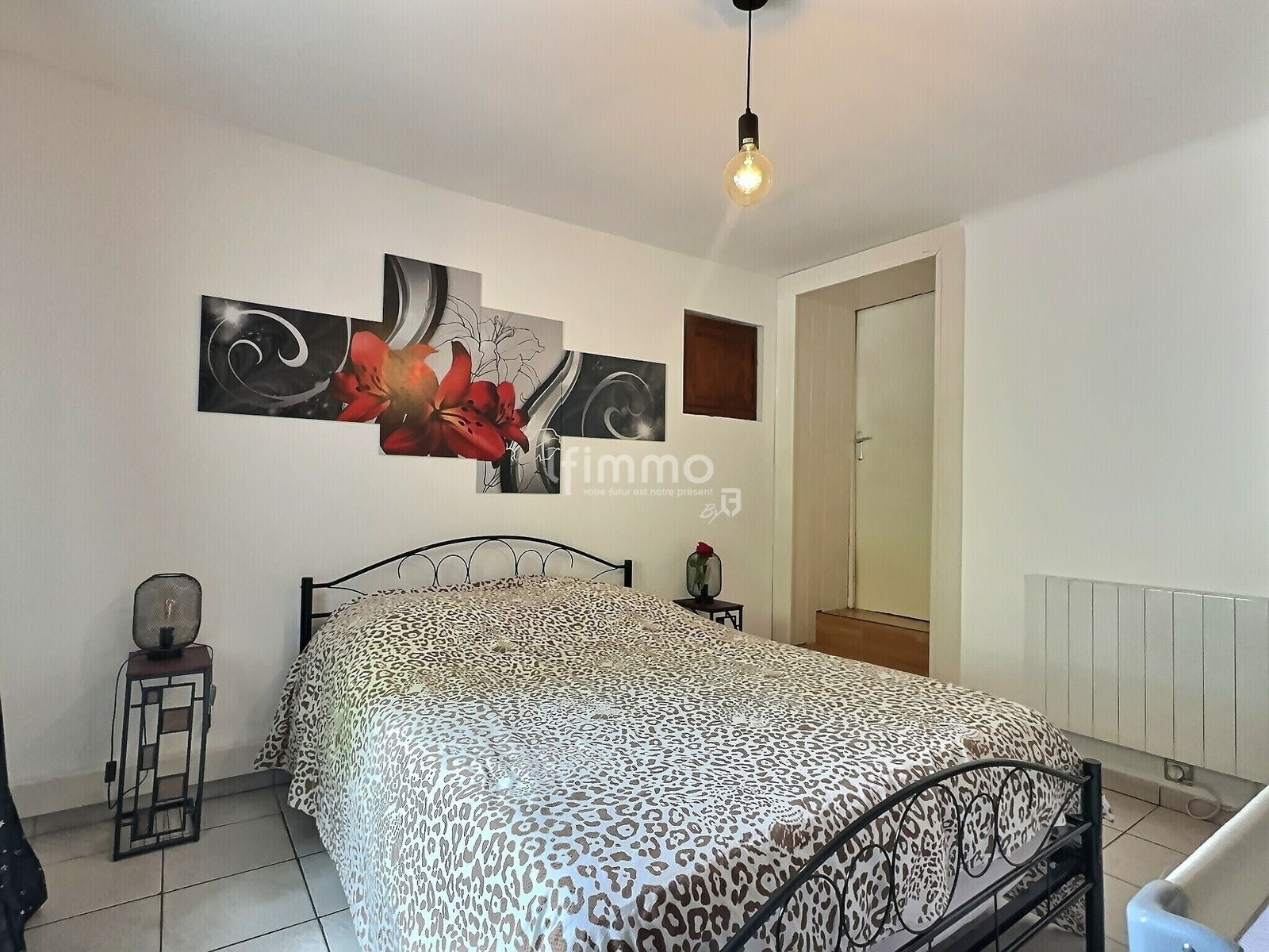 Maison T5/6 de 151 m2 avec 4 chambres  - Exposio 132640800