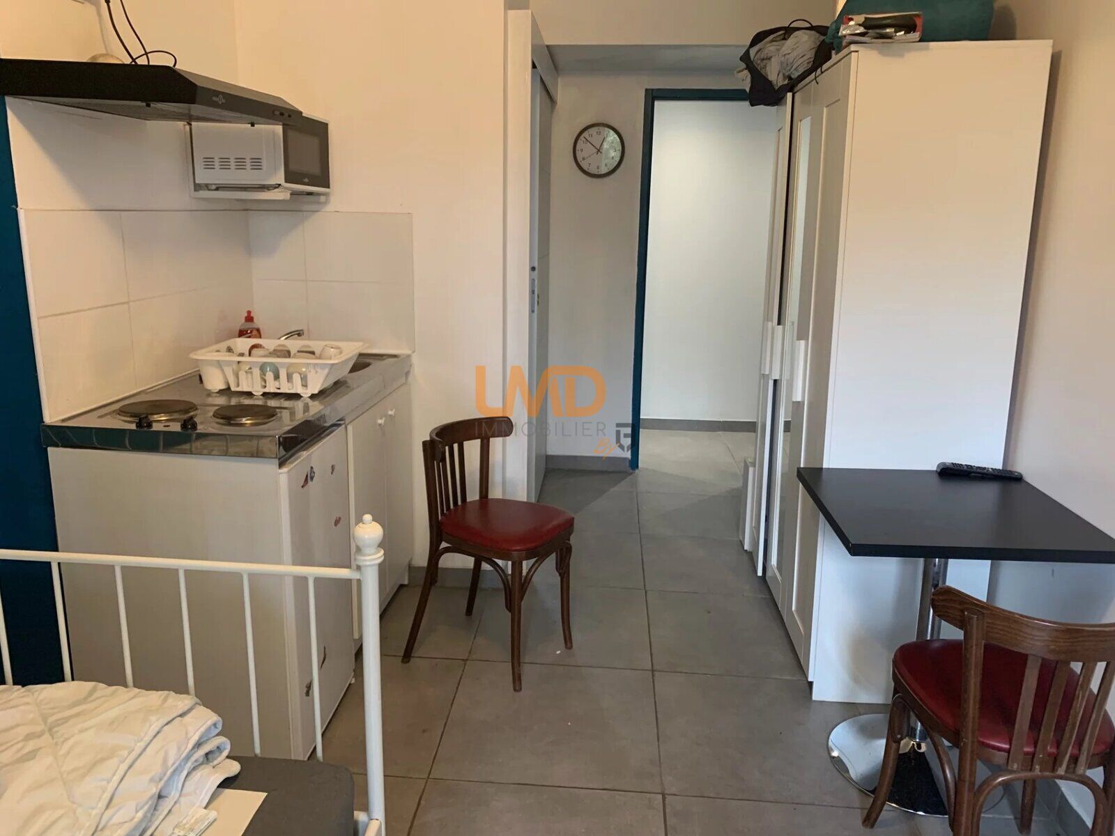 Appartement loué en 6 studios avec ascenseur - Aix en Provence - ff4d0d60-61a8-4bd8-ad36-04735e30eb7d