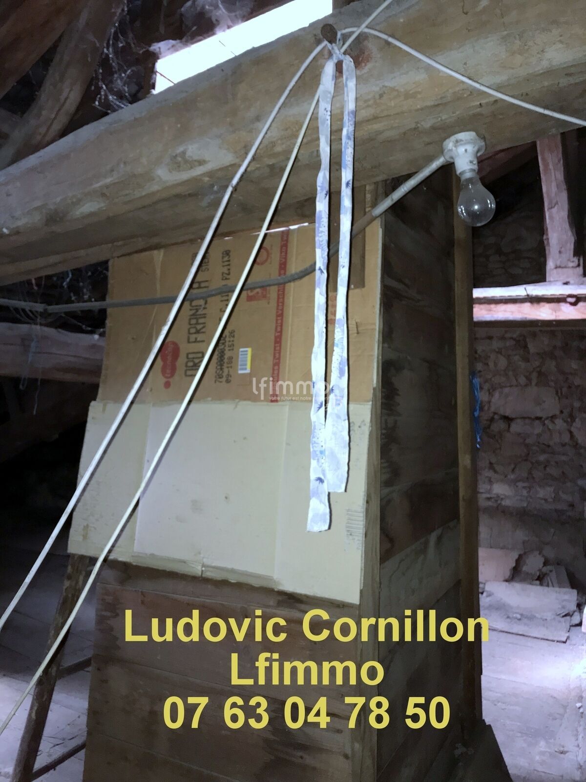 Maison de village à rénover - Img 6781