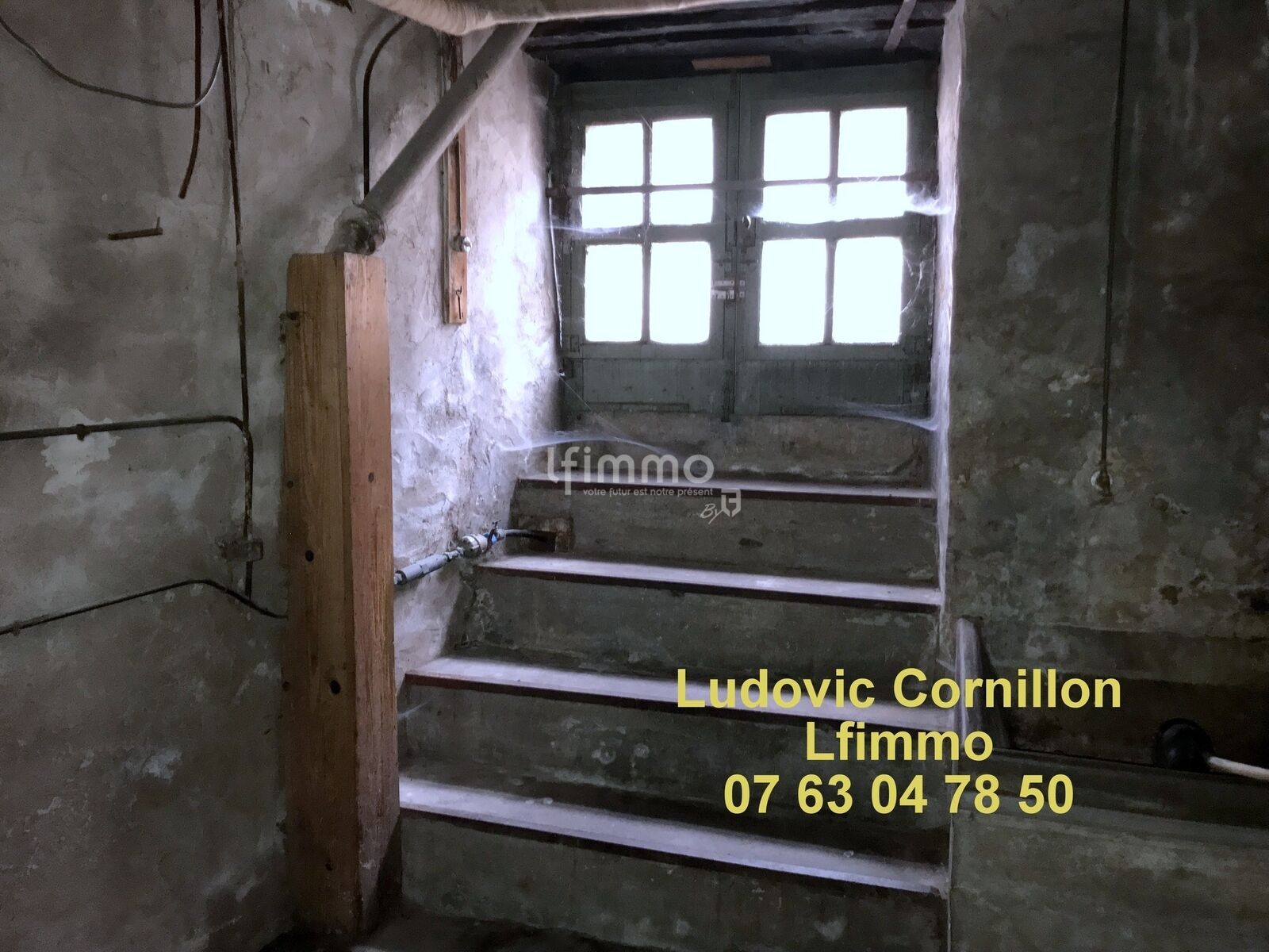 Maison de village à rénover - Img 6751