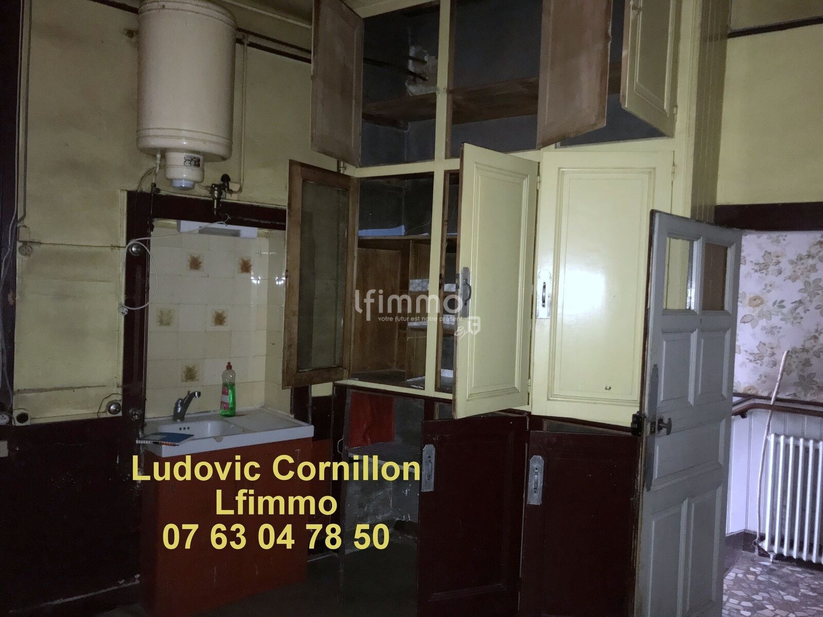 Maison de village à rénover - Img 6744