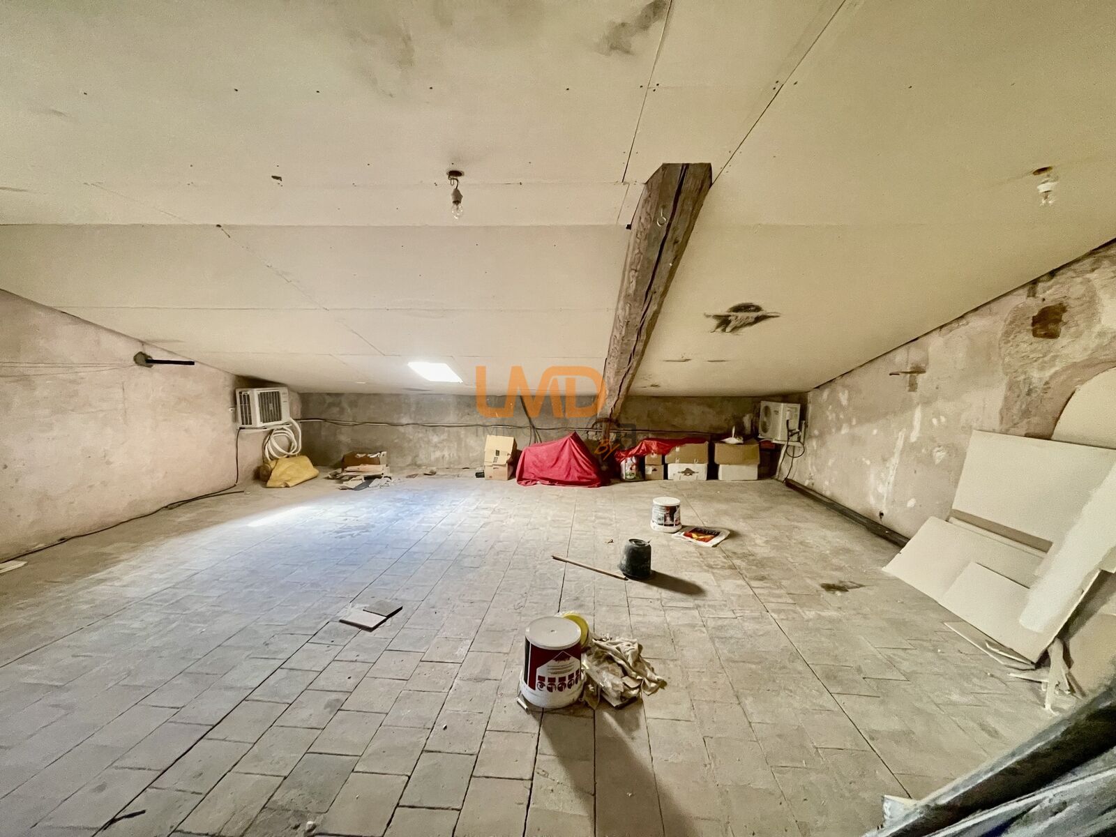 Grande maison rénovée - fort potentiel - Img 0107 2