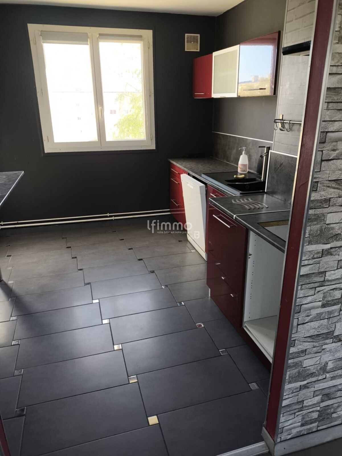 Charmant T2 lumineux à Reims - 657d5d05-647a-42bc-97db-b61fa2688e9c