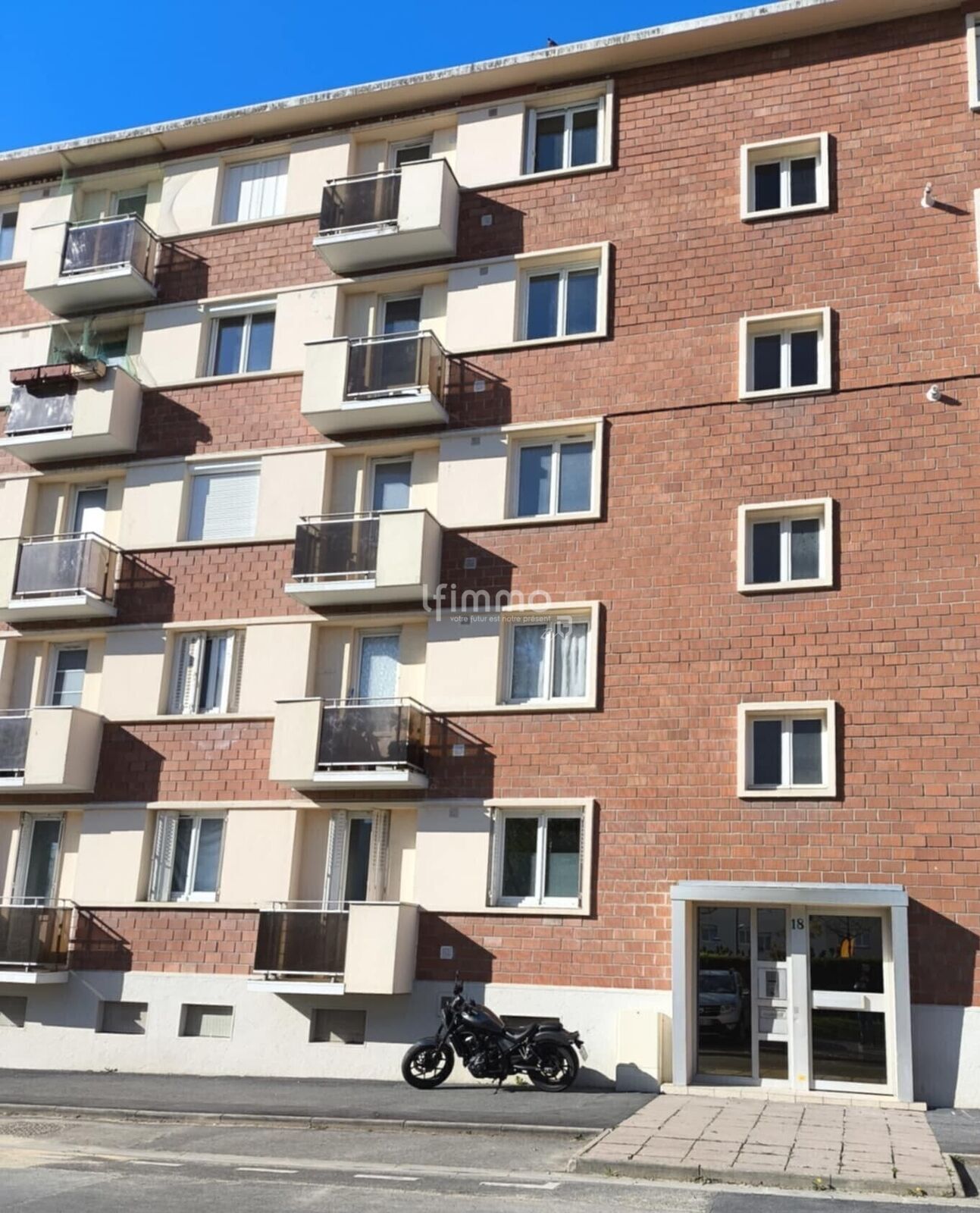 Charmant T2 lumineux à Reims - James photo