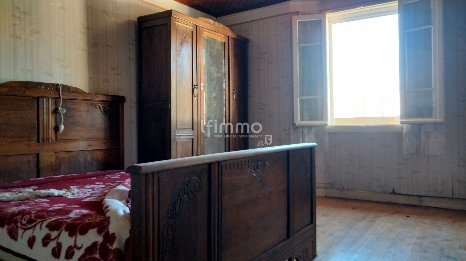 Corps de ferme à rénover aurilhan - chambre 2