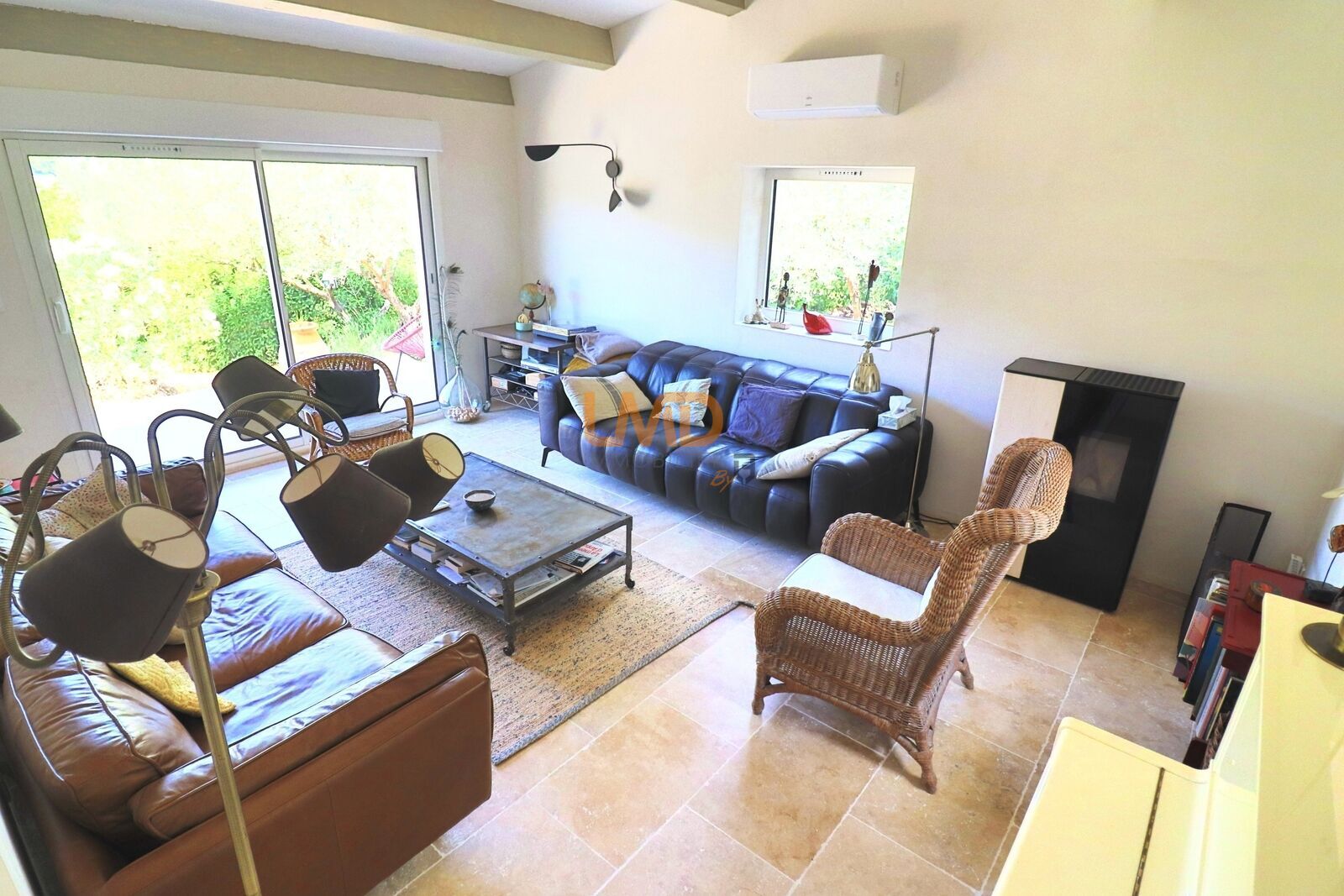 Cotignac: maison T5 de 165m2 sur terrain 1500m2 - 68d5ed6b-90b1-4633-a9ac-bfc67e5d2826 1 201 a