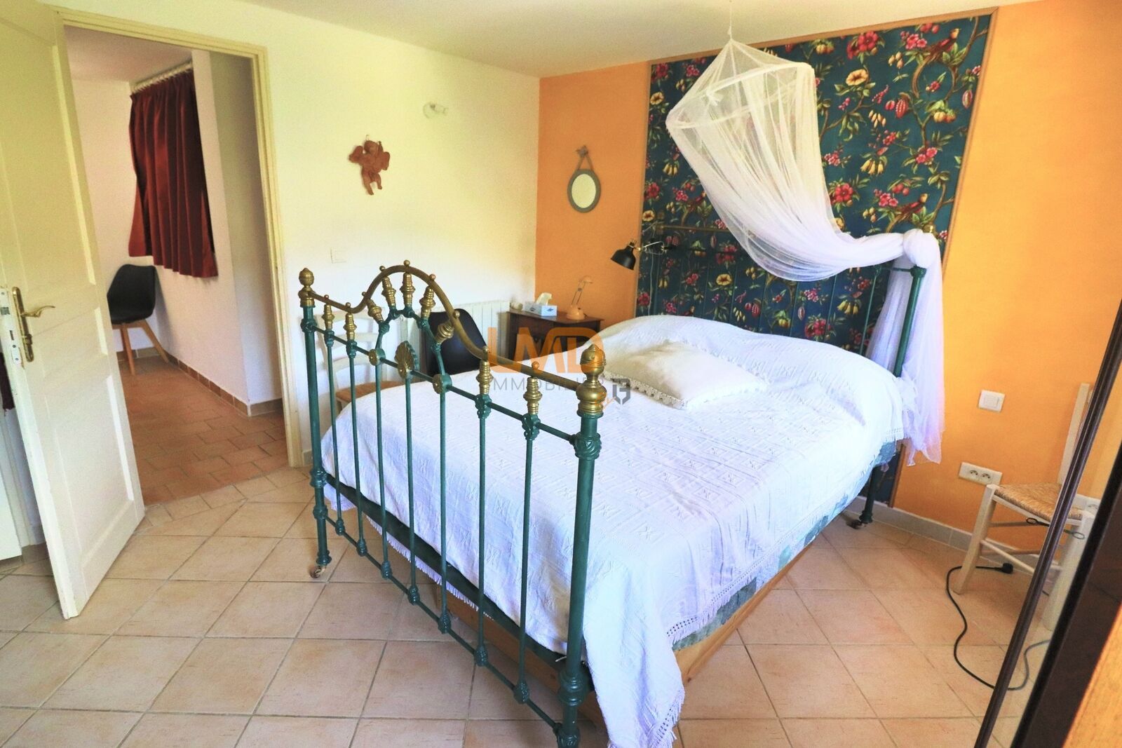 Cotignac: maison T5 de 165m2 sur terrain 1500m2 - 55fd2f55-72e7-4ea6-b546-828d3770a89a 1 201 a