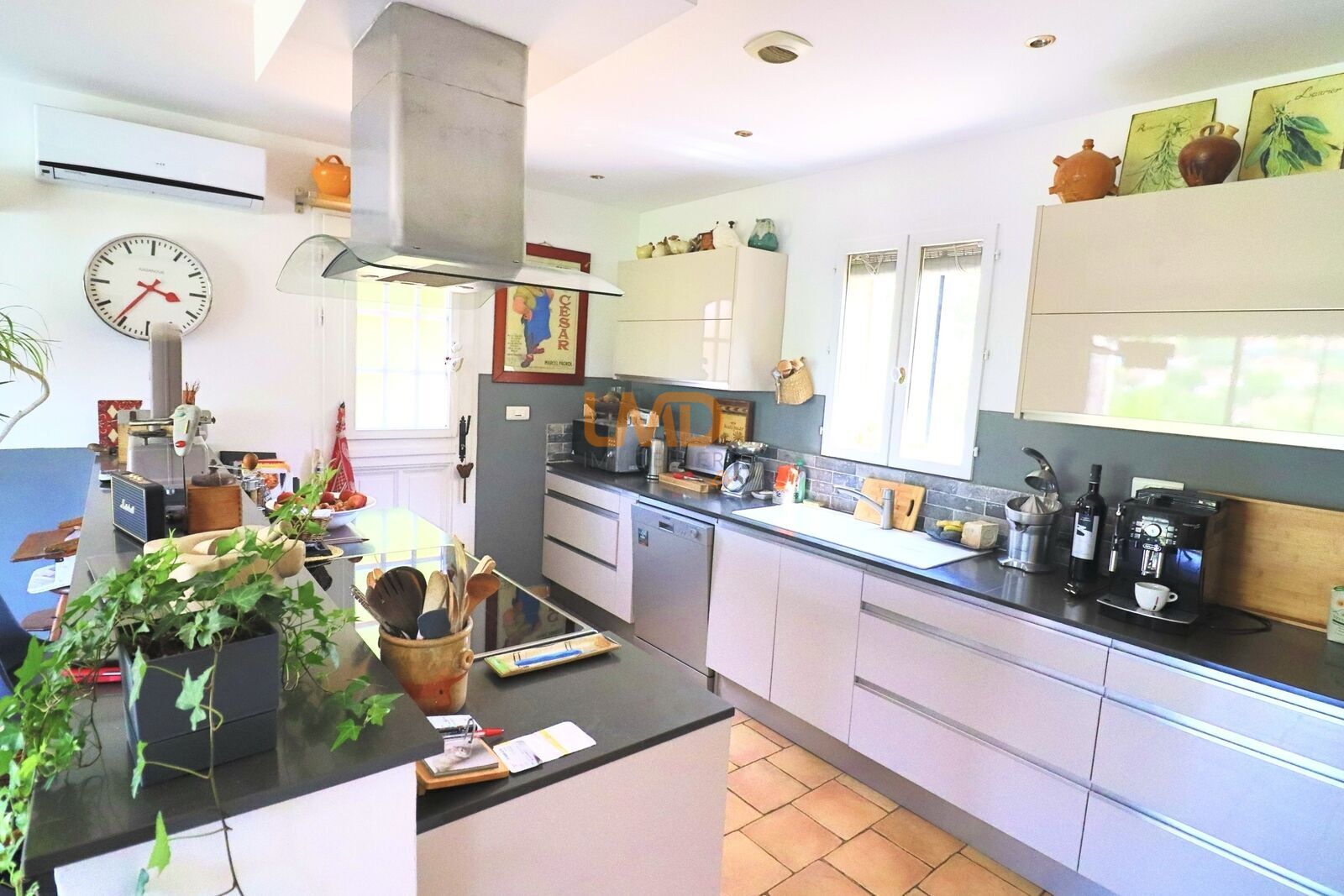 Cotignac: maison T5 de 165m2 sur terrain 1500m2 - 26984512-0d33-4035-9fe4-357460b3bec2 1 201 a