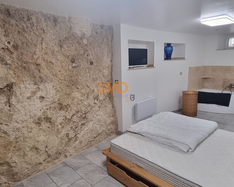 Callas (83830) - Souplex - Rénovation récente - centre-ville - 20250701 142008