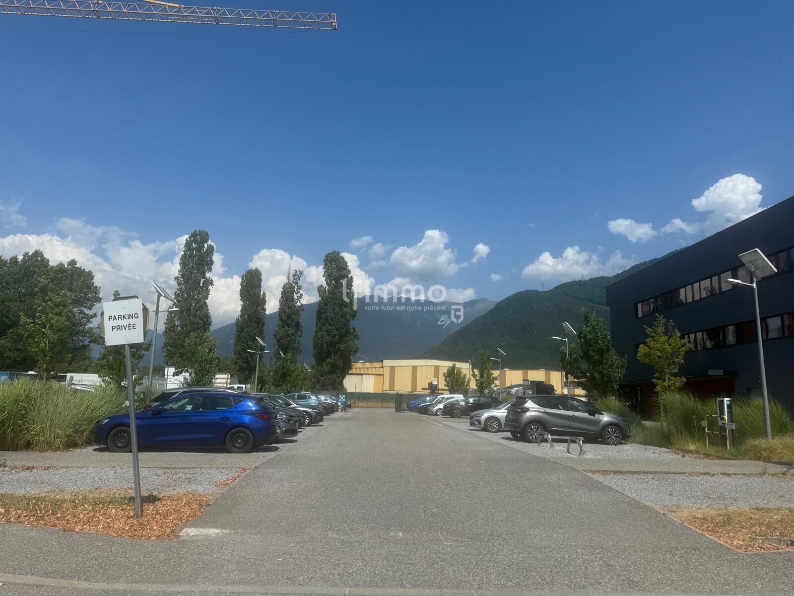 Vente restaurant avec licence IV sur Gilly-sur -isère - Parking 2
