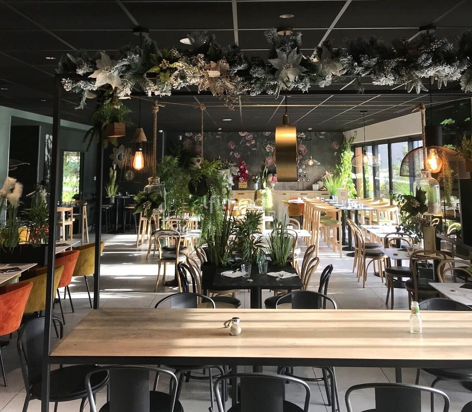 Vente restaurant avec licence IV sur Gilly-sur -isère - Salle12