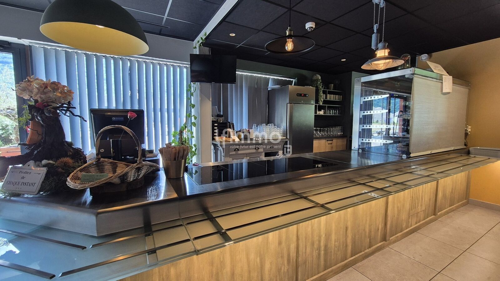 Vente restaurant avec licence IV sur Gilly-sur -isère - Bar desserte