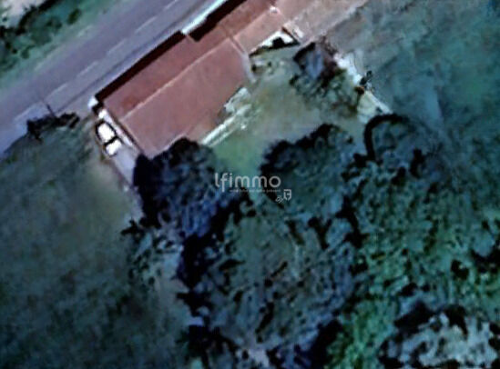 Corps de ferme à rafraichir en bordure de ruisseau ! - Emplacement - modifié