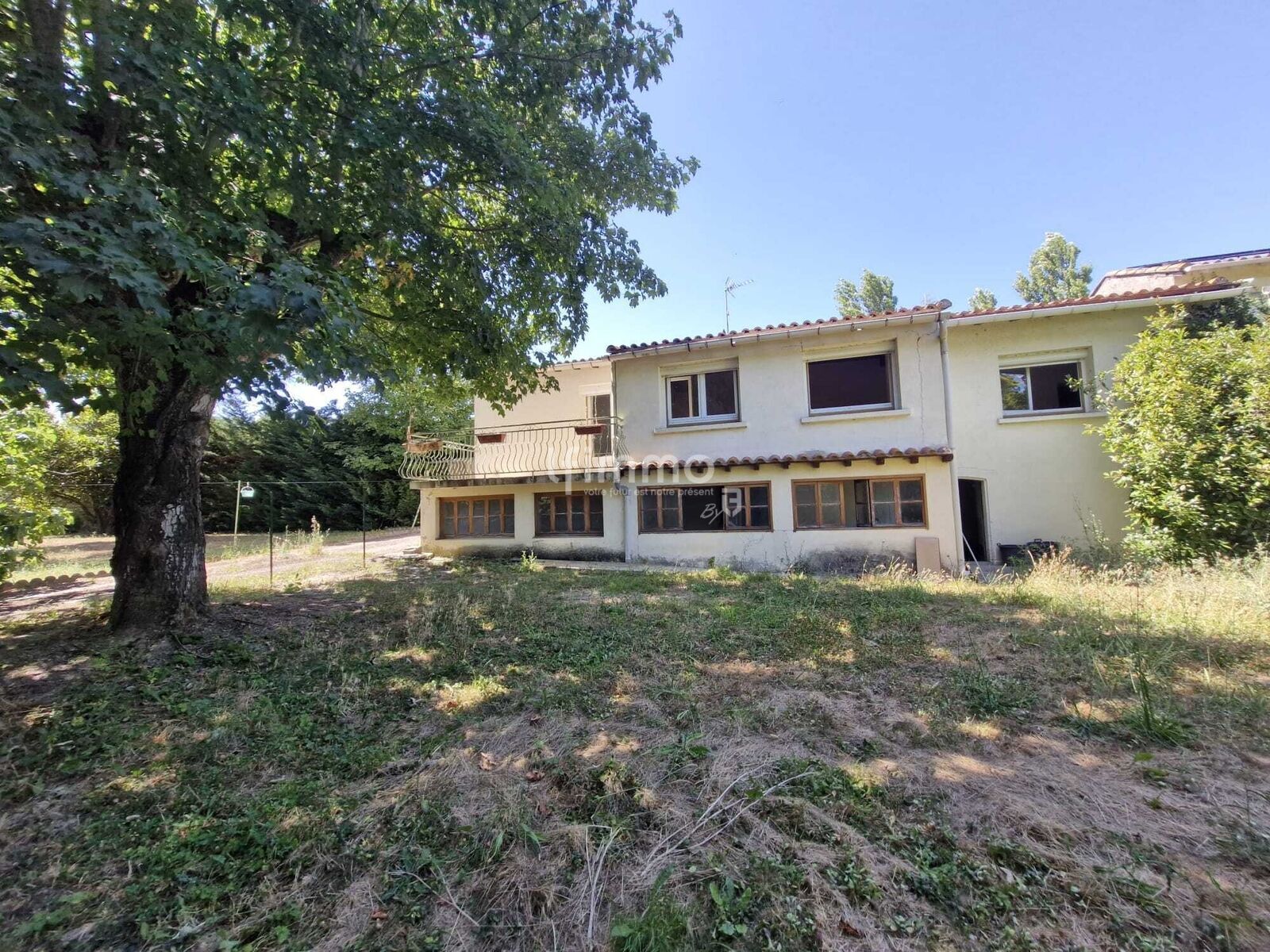 Corps de ferme à rafraichir en bordure de ruisseau ! - 08203d17-825e-4784-b448-72cc28f63eb5