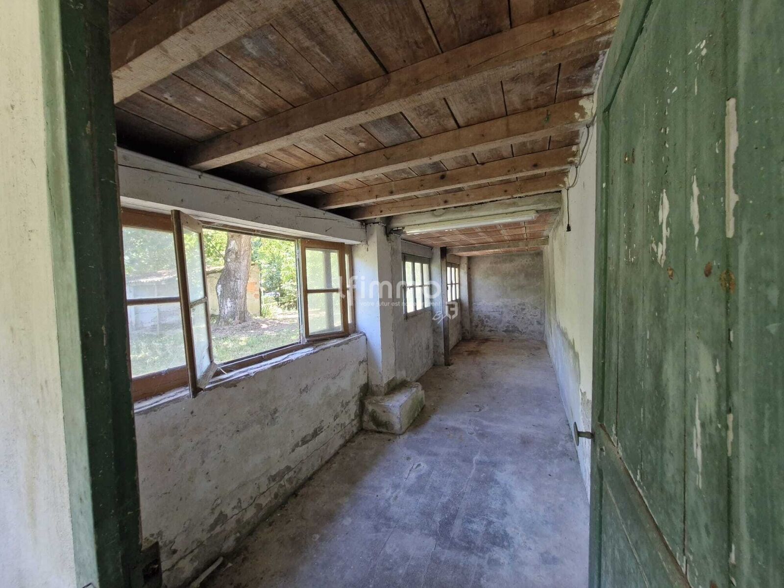 Corps de ferme à rafraichir en bordure de ruisseau ! - 70c08a58-cf35-4b00-957f-aba17c99cf3a