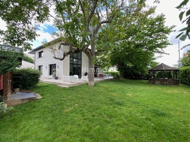 Maison d'architecte de 410m2 sur un terrain divisible de 910m2 - Img 8622