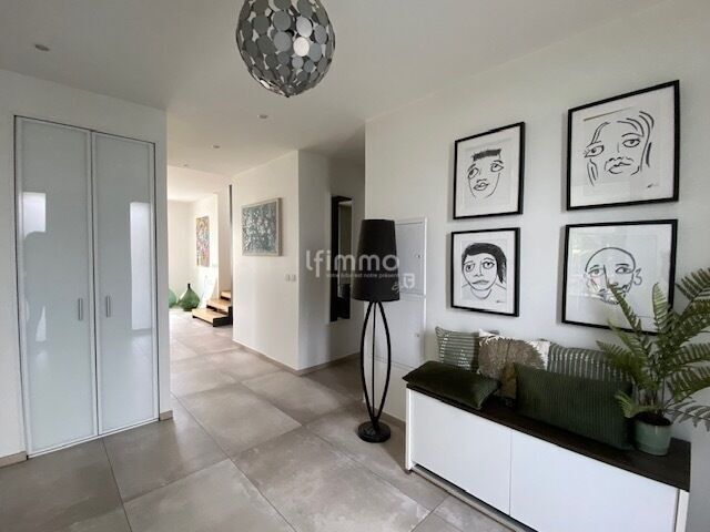 Maison d'architecte de 410m2 sur un terrain divisible de 910m2 - Img 8677