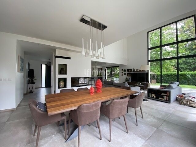 Maison d'architecte de 410m2 sur un terrain divisible de 910m2 - Img 8699