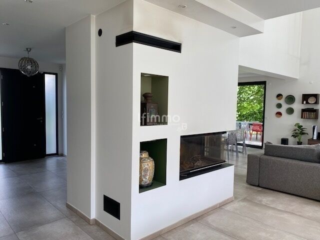 Maison d'architecte de 189m2 sur un terrain de 595m2 - Img 8710