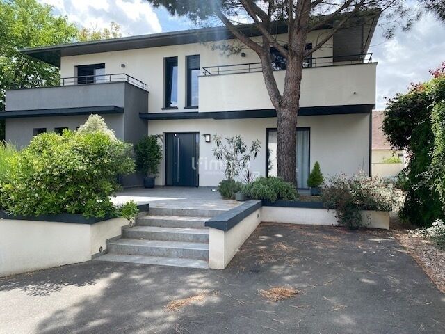 Maison d'architecte de 189m2 sur un terrain de 595m2 - Img 8867