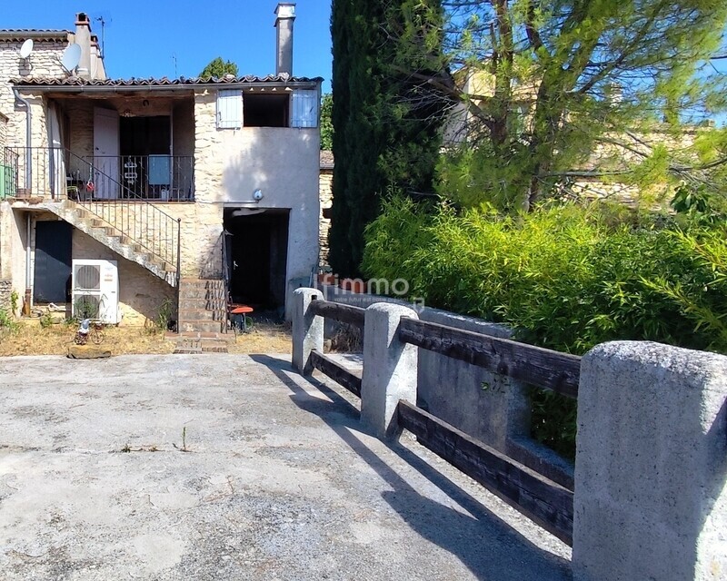 Maison 4 pièces 3 chambres 2 terrasses 1 garage. - Img 20250712 095833