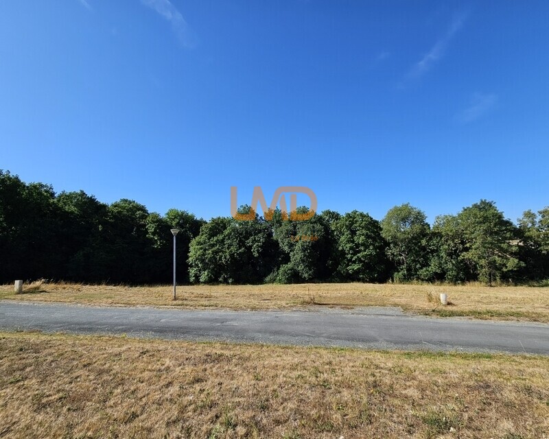 Terrain viabilisé - Photo lot 21 et 22