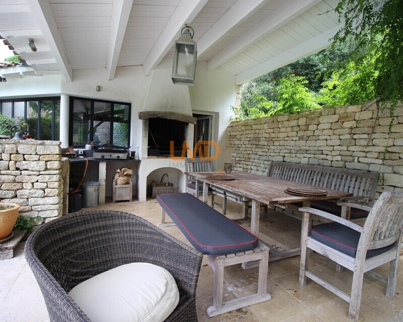 Maison familiale avec piscine chauffée – Proximité plage - Exposio 132731347