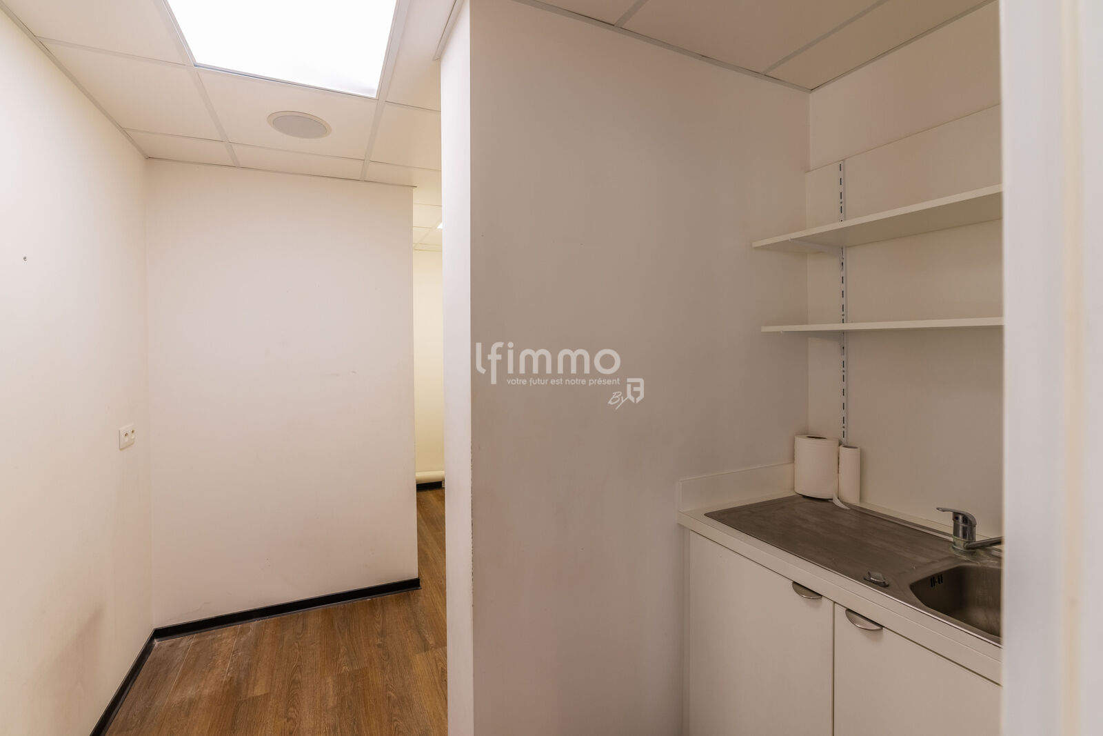 Locaux Commerciaux à vendre, dans la Vieille-Ville de Faulquemont. - 29 juillet 2025-14225c9a8961-hdr