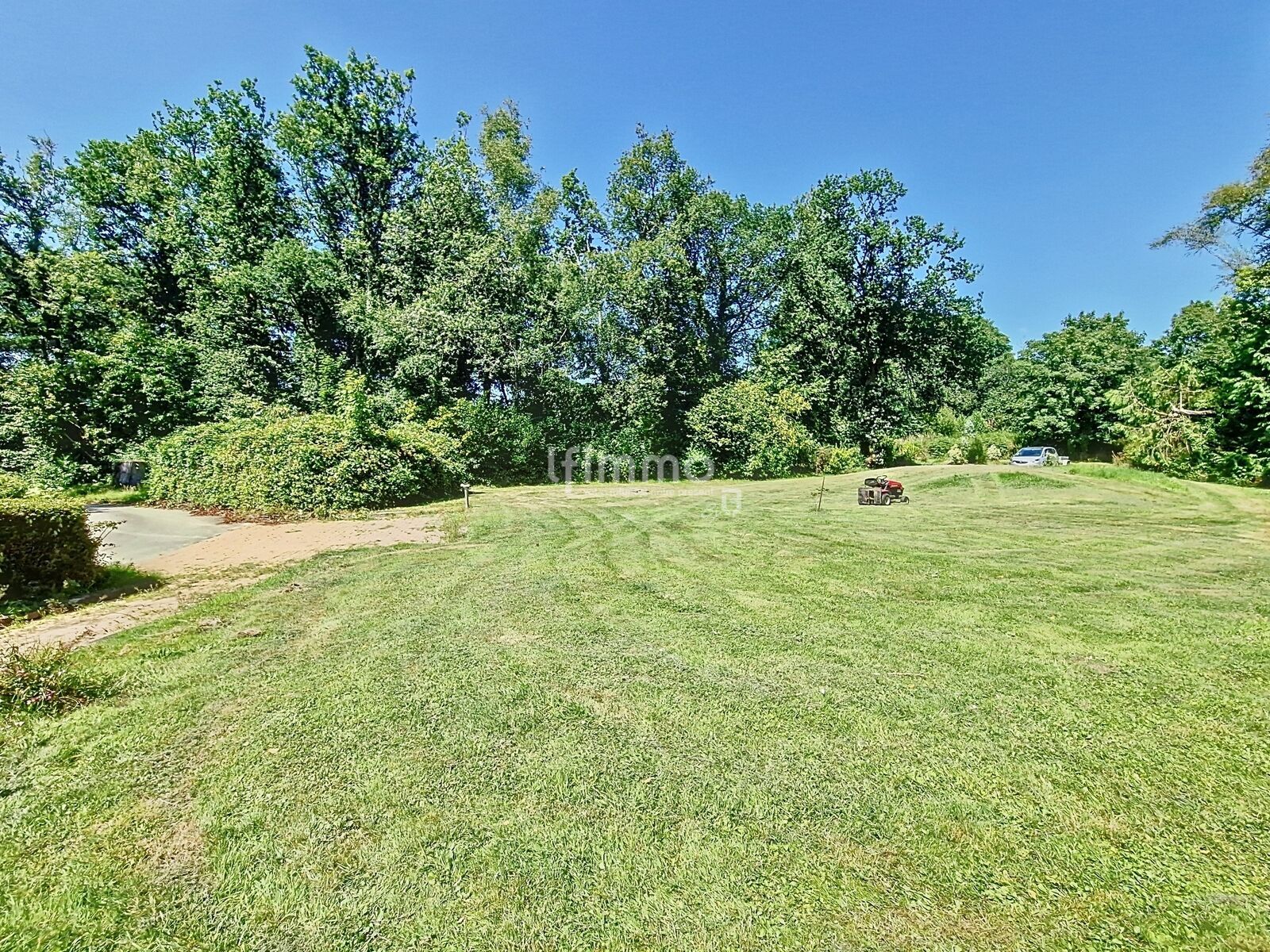 Maison de 235 m² à Cast 29150 - Extérieur  7