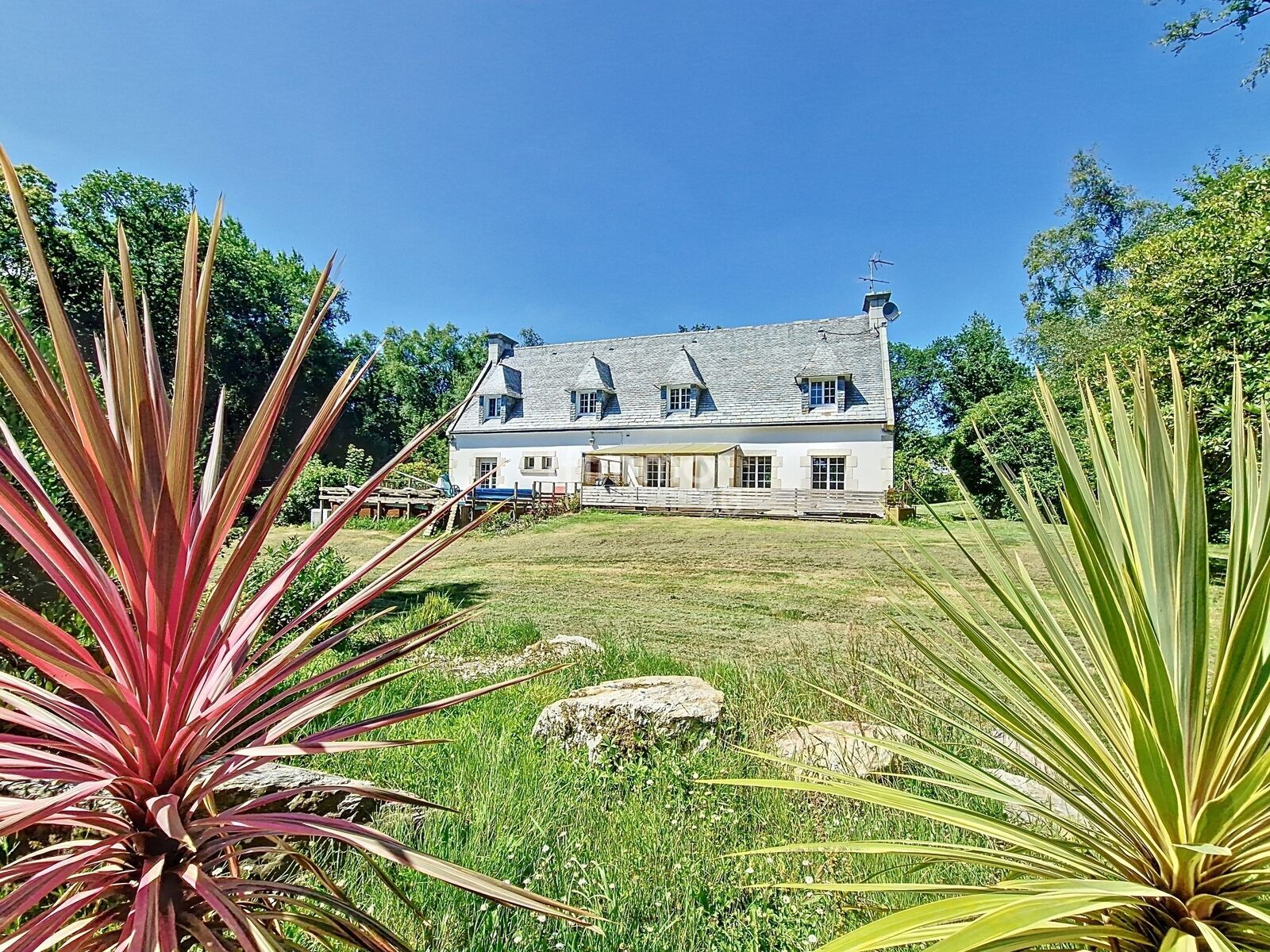 Maison de 235 m² à Cast 29150 - Extérieur  19