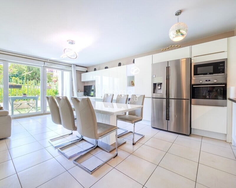 13008 / Appartement / Terrasse - Phs1