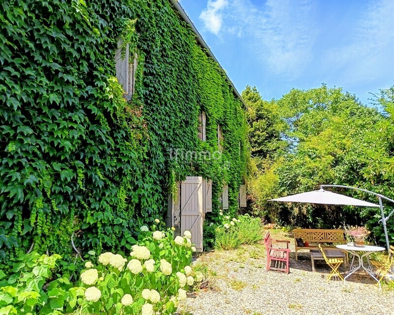 Belle propriété Bourgeoise - 14eecd40-9c07-4bb7-91ba-1b8b095e28b8 1